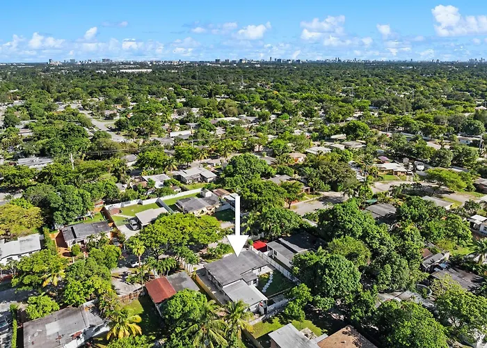 3 Bedroom And 2 Bath North Miami, Florida