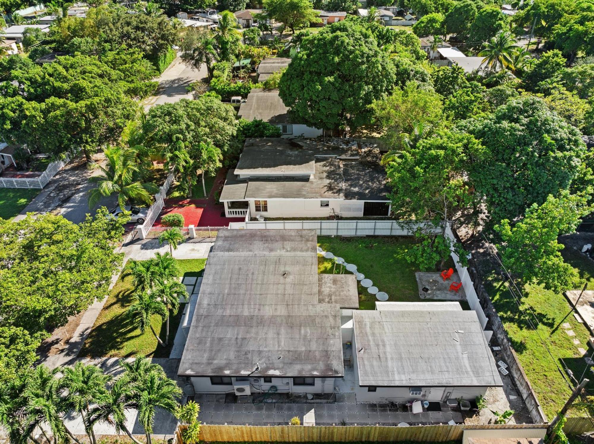 3 Bedroom And 2 Bath North Miami, Florida North Miami