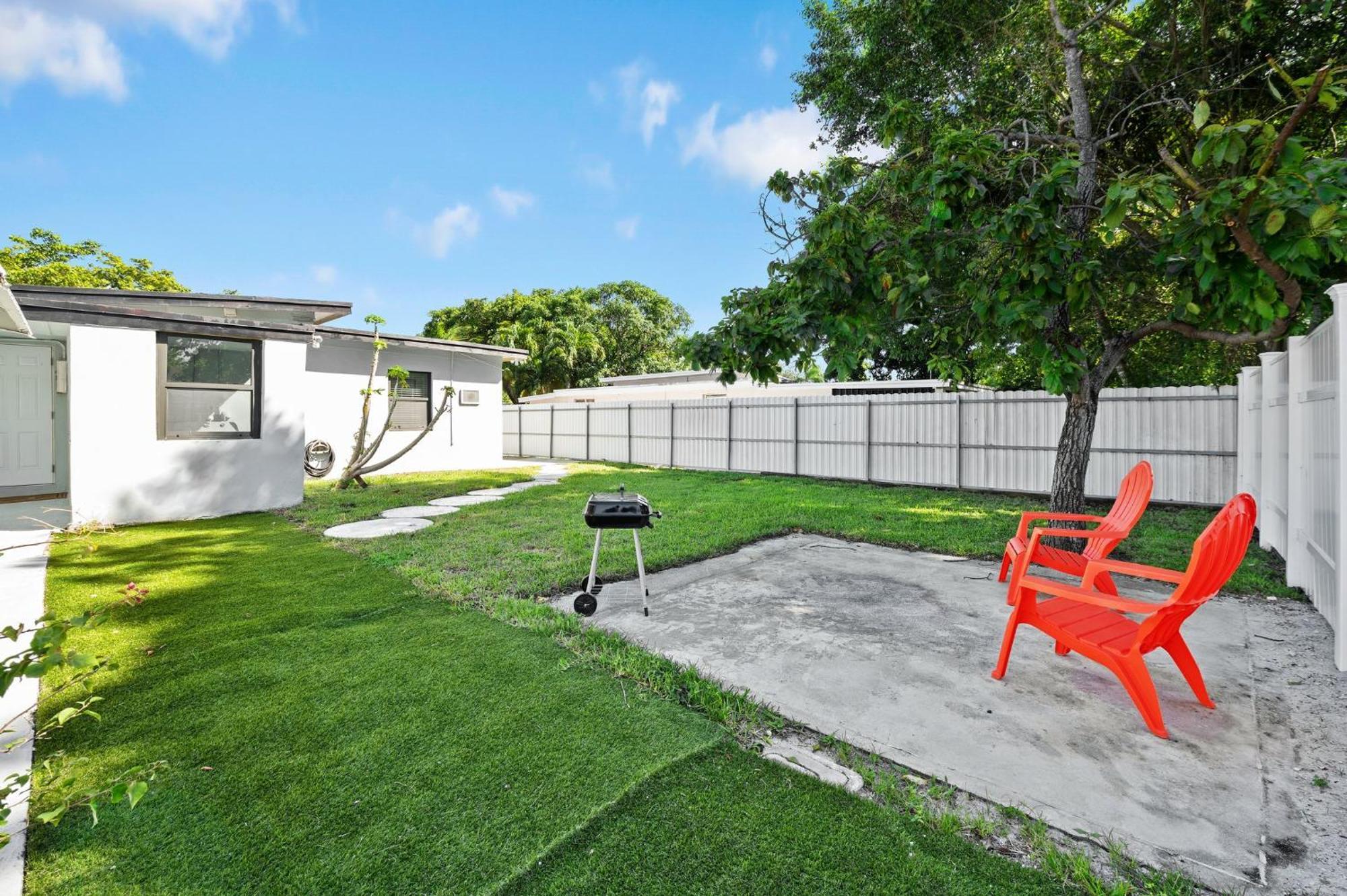 3 Bedroom And 2 Bath North Miami, Florida Hébergement de vacances